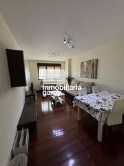 Affitto Appartamento in Medina de Pomar. Piso con wifi