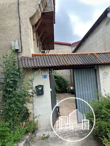 Foto e3a86a52-7b9f-412d-acc1-03250669bf95. Casa  a la venta con terreno en el en Valle de Valdebezana