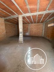 Geschäftsraum in Villarcayo de Merindad de Castilla la Vieja. Local en venta en villarcayo