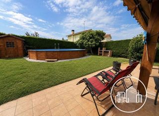 Chalet in Villarcayo de Merindad de Castilla la Vieja. Chalet independiente en venta en villarcayo.