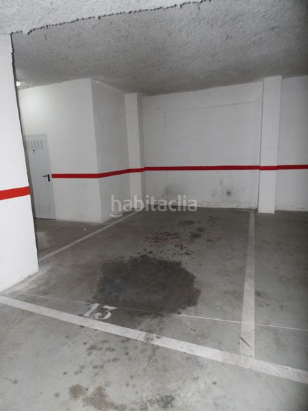 Foto e3aabf88-79d5-4eb9-a9e8-b044a9f0d819. Aparcament cotxe a Medina de Pomar