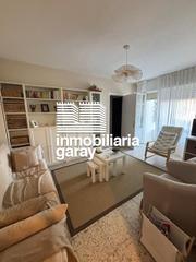 Appartement à Medina de Pomar. Piso en urbanización con lonja