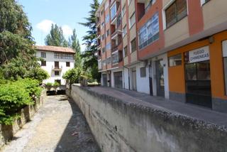 Local Comercial a Medina de Pomar. Lonja en el centro de medina