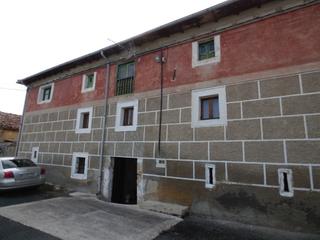 Xalet a Medina de Pomar. Casa de pueblo