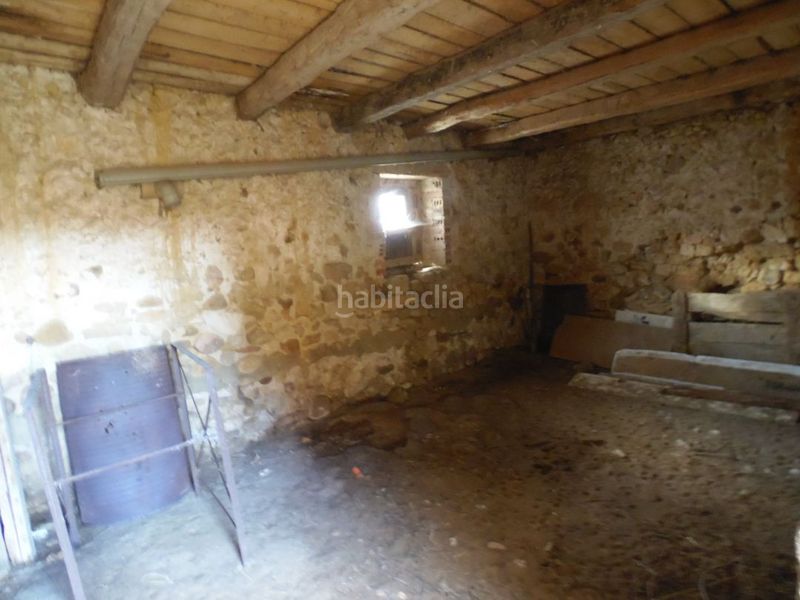 Foto 5e69f717-7264-4e71-81b0-6206805951f4. Xalet amb calefacció aparcament a Medina de Pomar