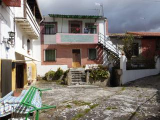 Casa a Valle de Tobalina. Planta baja de una casa de pueblo