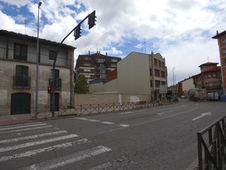 Terreny residencial a Medina de Pomar. Terreno urbano en el centro de medina