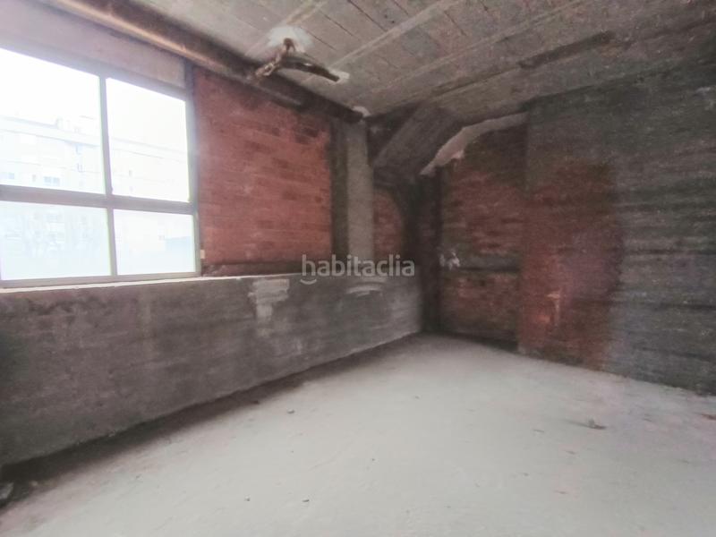 Foto d1902609-b286-42d4-8486-53bebf52839a. Alquiler local comercial en praza da miñoca 25 se alquila local comercial en plaza miñoca en Vigo