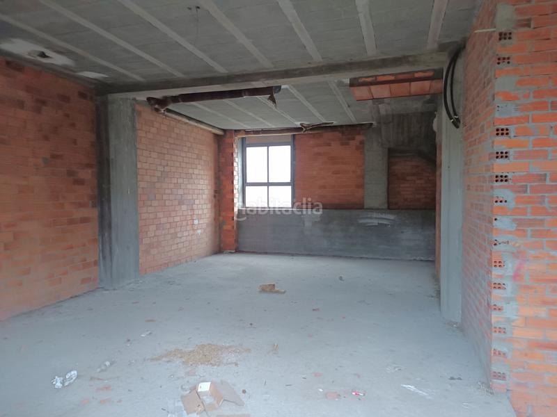 Foto f6e011e5-44d3-423f-a5a9-181d10b04188. Alquiler local comercial en praza da miñoca 25 se alquila local comercial en plaza miñoca en Vigo