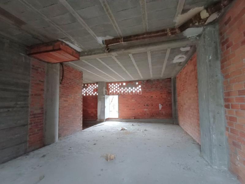 Foto bf59dff1-3e99-4747-b554-c305a47f1cc1. Miete geschäftsraum in praza da miñoca 25 in As Travesas - Balaidos Vigo