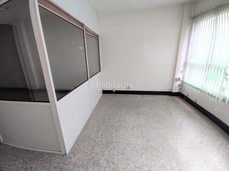 Foto bd4c003c-f65d-47b1-9842-a478ac1856a6. Location bureau dans rúa de pizarro 54 dans Casablanca - Calvario Vigo