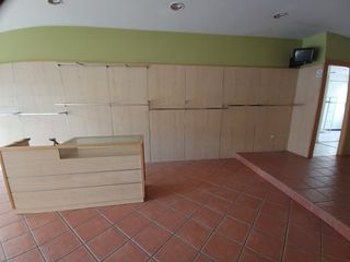 Miete Geschäftsraum in Rúa de sanjurjo badía 168. Bajo comercial teis