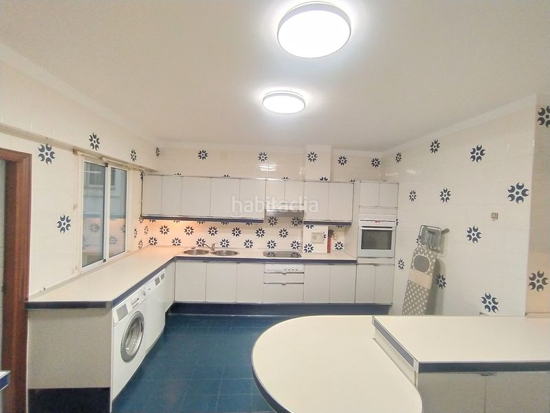 Foto 875ed05f-e9ac-476c-9c2d-5f31a44f6cfe. Rent flat with heating in Fátima Vigo