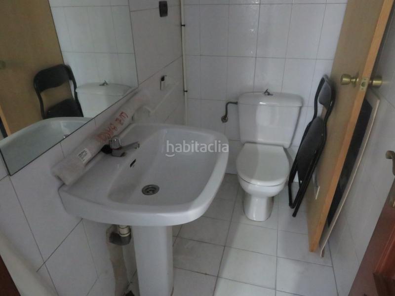 Foto 7340d1cf-2d4f-46de-a3ba-fd446d91dee3. Miete büro in Centro - Areal Vigo