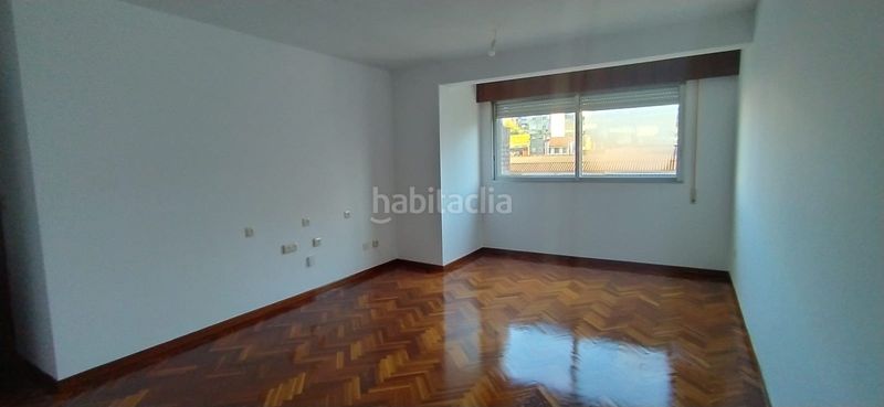 Foto eeaf6cb6-19ab-407e-9226-4845b0477a19. Lloguer pis amb calefacció aparcament a Centro - Areal Vigo