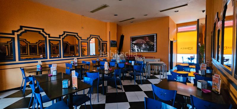 Foto 1bb2c44e-0d82-48d1-9899-8ddd79df9f98. Lloguer local comercial a Plaza España - Corte Inglés Vigo