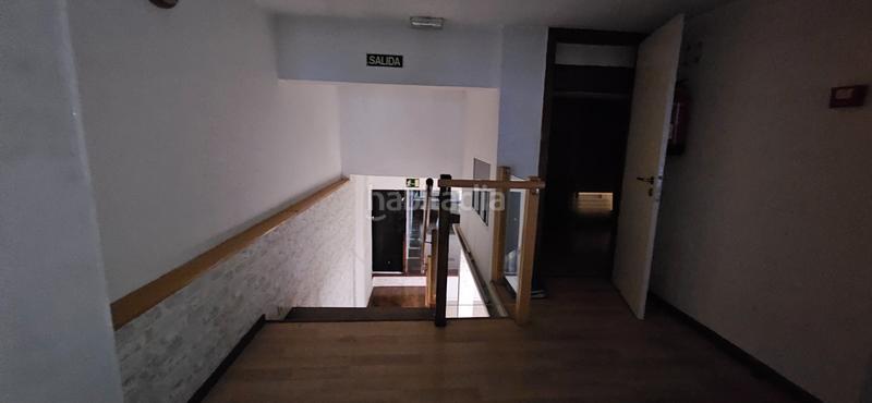 Foto f7cf046a-9c09-4b59-be0d-f535c33bd514. Alquiler local comercial en Plaza España - Corte Inglés Vigo