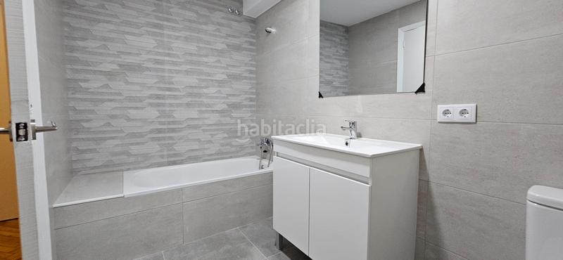 Foto d85a2fae-470e-4516-9d15-9c1f1c6f959c. Miete etagenwohnung in O Castro Vigo