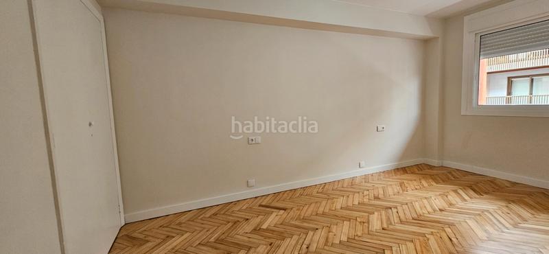Foto fd662da9-76d0-48ce-bf45-b44f6ba8a48c. Miete etagenwohnung in O Castro Vigo