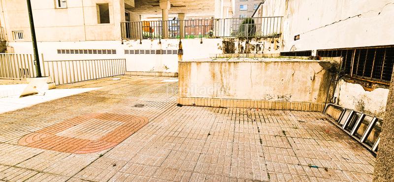 Foto 81fa7330-9439-4994-a938-fd5bf06a8e03. Lloguer local comercial a Casablanca - Calvario Vigo