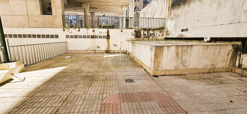 Foto 174a87b7-b075-4f29-bec8-4a4ffd6dc348. Rent business premise in Casablanca - Calvario Vigo