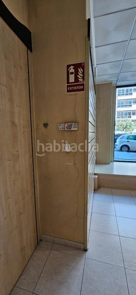 Foto 0ede68b9-2c44-4839-95bc-7269feb46f24. Alquiler local comercial  en travesía en Vigo