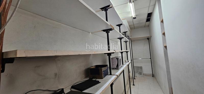 Foto ac09def0-da63-4452-ab3d-3f4b45ae069f. Alquiler local comercial  en travesía en Vigo