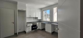Location Appartement à Plaza España - Corte Inglés. Piso  de dos do5rmitorios en pizarro