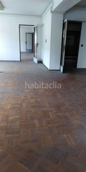 Foto 8e9a08fc-74c0-4572-8fcb-5a9a7969ee4d. Miete büro in Plaza España - Corte Inglés Vigo