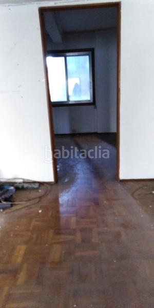 Foto b27f41d2-0add-4f78-9cd7-195ca75d0d54. Miete büro in Plaza España - Corte Inglés Vigo