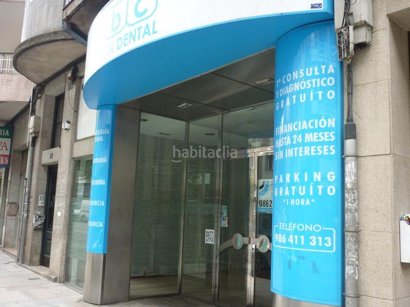 Foto d0cb6929-5a8e-45c2-bb79-125c304353eb. Rent business premise in rúa de pizarro 93 in Plaza España - Corte Inglés Vigo