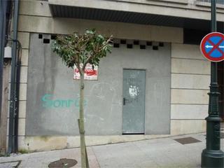 Location Local commercial à Rúa vázquez varela 43a