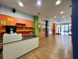 Lloguer Local Comercial  Calle san pablo. Estupendo local comercial acondicionado junto a calle madrid.