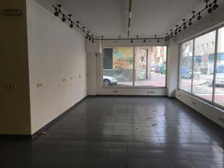 Local commercial à Los Vadillos - R. Sanitaria - Pozanos. Diego laínez:  junto a una de las arterias más transitadas de la