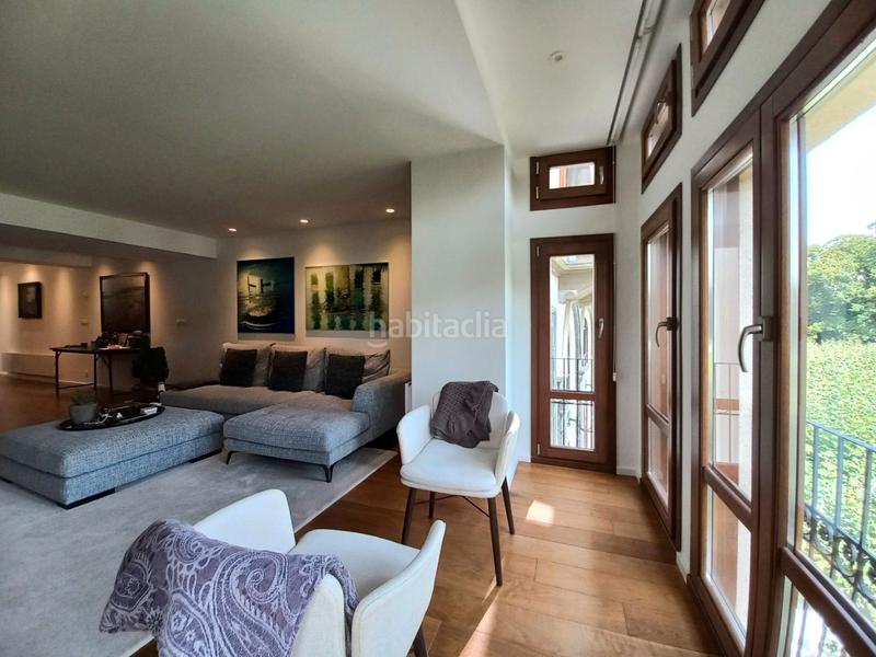 Foto 3e28f1b4-e029-4227-a4ae-e789aedcd6e6. Apartamento exclusiva vivienda en paseo del espolón en Burgos