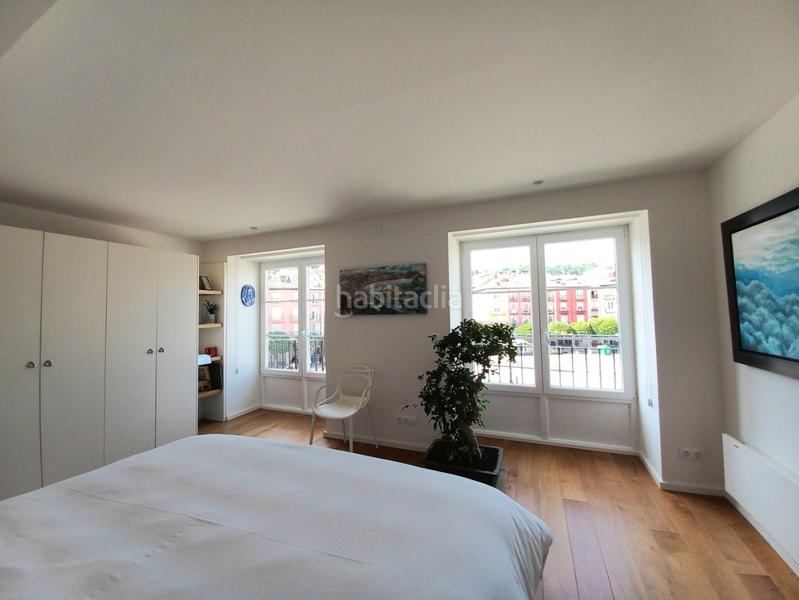 Foto 497113b6-e29e-4982-badb-46d453fb019a. Apartamento exclusiva vivienda en paseo del espolón en Burgos