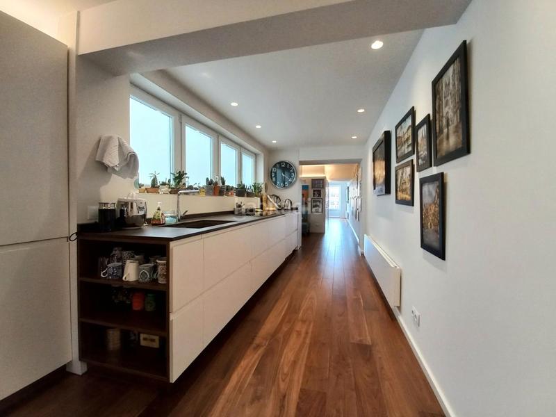 Foto 90e393bb-24f1-4120-aa2a-f67de1aa3a46. Apartamento exclusiva vivienda en paseo del espolón en Burgos