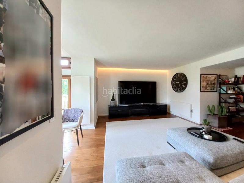 Foto db6f18a6-b05b-49a2-8d18-c41f8377c35c. Apartamento exclusiva vivienda en paseo del espolón en Burgos