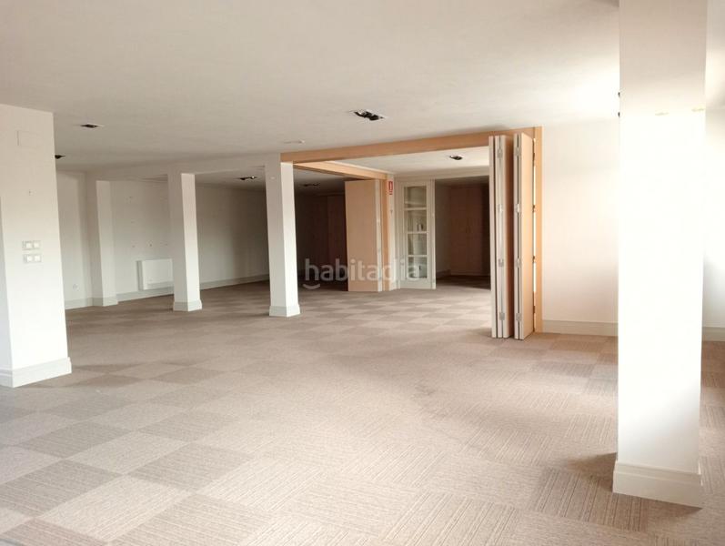 Foto 4187e762-168a-42bd-a866-2a378656231e. Oficina a Villafría - La Ventilla - Castañares Burgos