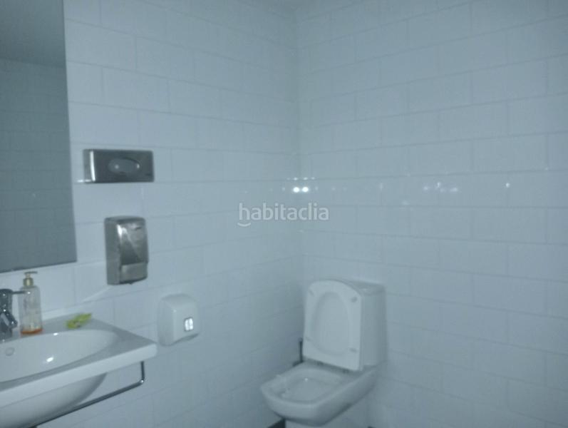 Foto 57077f54-4772-487b-8863-e0748b71b353. Oficina a Villafría - La Ventilla - Castañares Burgos