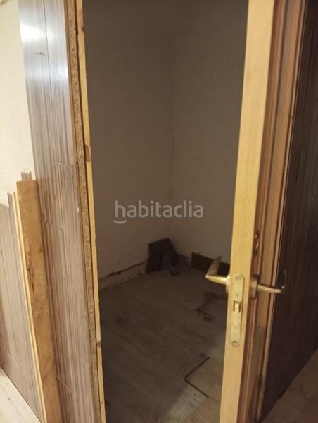 Foto a89d143b-2de0-4cb8-82ba-2fbf2540943a. Local comercial local acondicionado con entrada por dos calles en Burgos