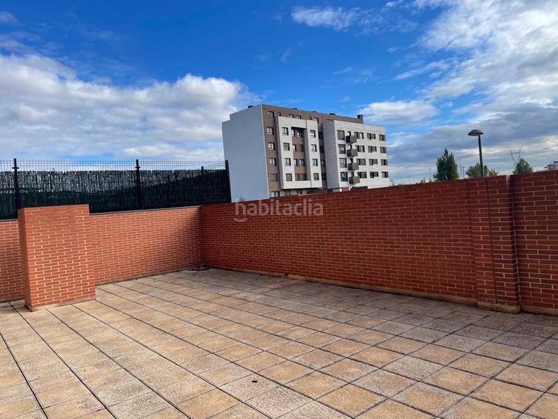 Foto 36e02271-e2f0-4c6d-b143-56dbe6bd55b6. Location local commercial dans Villimar - V1 - V2 - S3 - S4 - San Cristobal Burgos