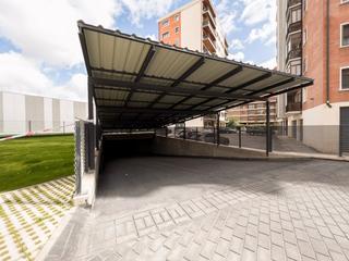 Posto auto in Paseo de la isla 14. En venta plazas de garaje en paseo de la isla
