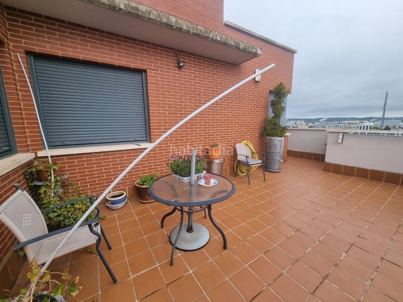 Foto 29f2ee89-ca0e-4ddd-a1f2-b160c1a83219. Pis amb aparcament a Villafría - La Ventilla - Castañares Burgos