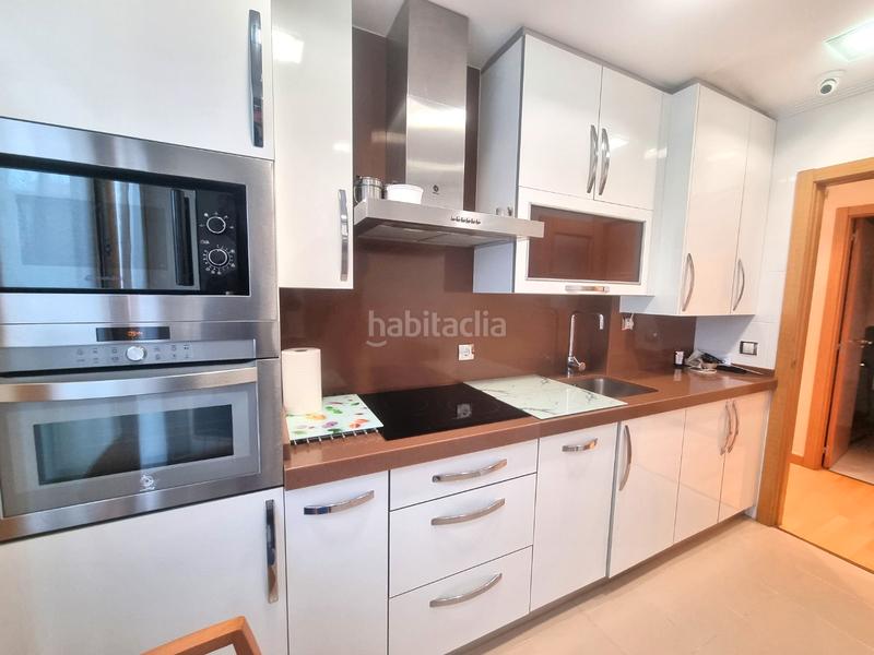 Foto 324e4666-3a4b-4019-a5e6-7b28b28180ee. Pis amb aparcament a Villafría - La Ventilla - Castañares Burgos