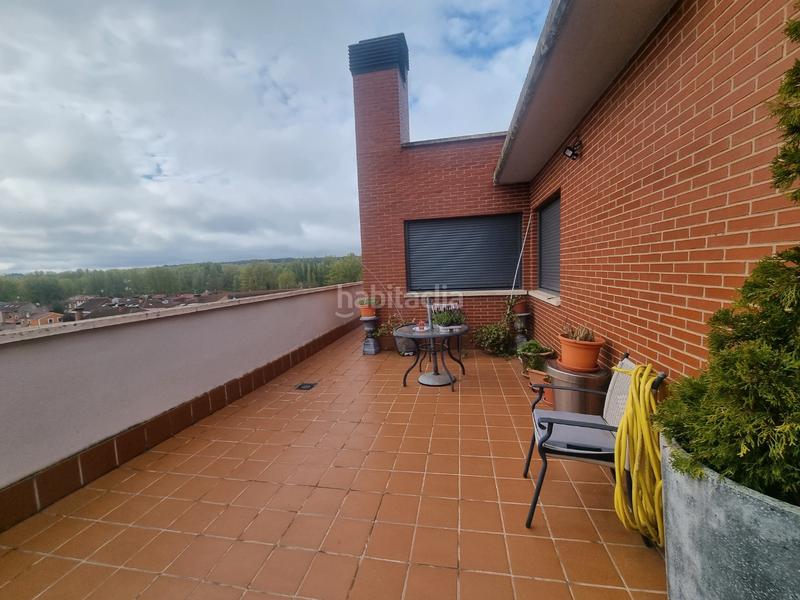 Foto 7a13946e-12f4-4d99-8dac-7a23e8253f60. Pis amb aparcament a Villafría - La Ventilla - Castañares Burgos