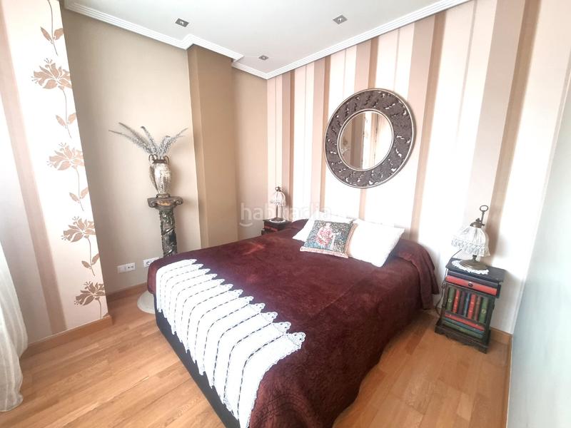 Foto f4459c75-5d67-4464-a8fc-2226f992d80a. Pis amb aparcament a Villafría - La Ventilla - Castañares Burgos