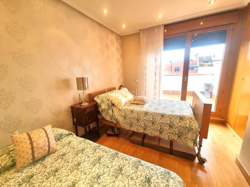 Foto f85fa871-ead4-475d-8d84-824fc10703a4. Pis amb aparcament a Villafría - La Ventilla - Castañares Burgos