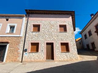 Lloguer Masia a Rabé de las Calzadas. Casa de pueblo reformada