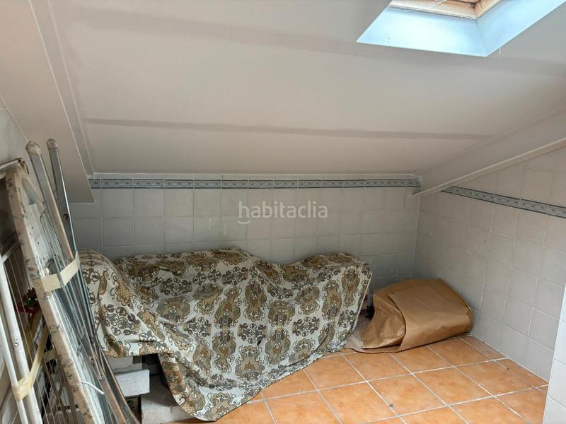 Foto c7b5934f-63b6-4d1e-a859-e39948f5690b. Maison dans Quintanaortuño